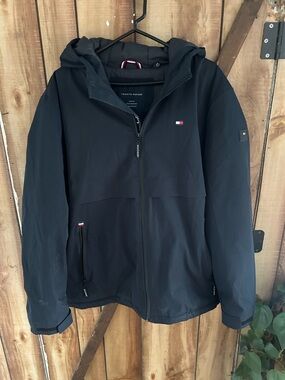 Tommy Hilfiger Mens Jacket,  Full Zip, Hooded‎ Rain / Wind  Jacket; Navy XXL